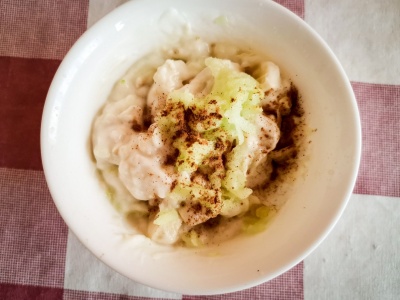 КОКОСОВА ЗАКУСКА С ПЛОДОВЕ