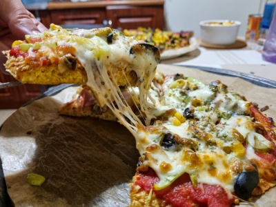 НИСКОВЪГЛЕХИДРАТНА ПИЦА