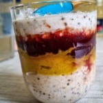 PEANUT BUTTER AND JELLY OVERNIGHT OATS
